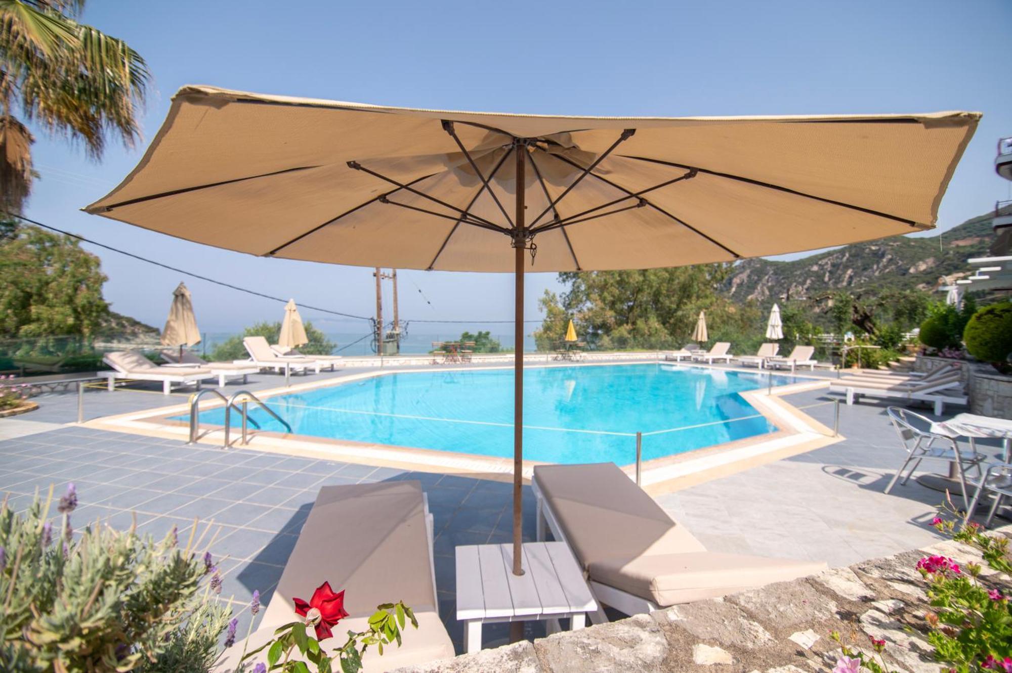 Hotelsunnybeachgr Pérdika Exterior foto