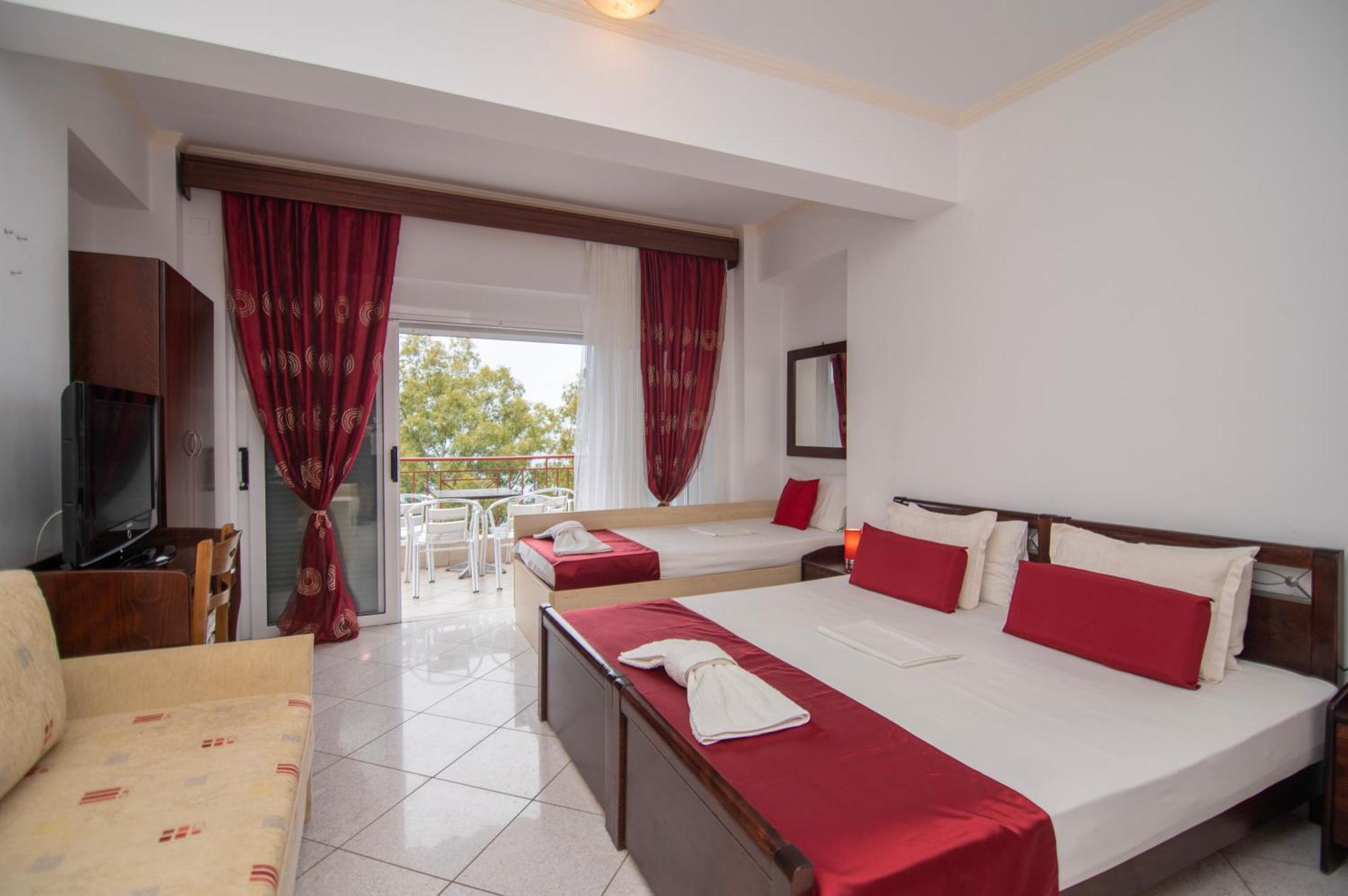 Hotelsunnybeachgr Pérdika Exterior foto