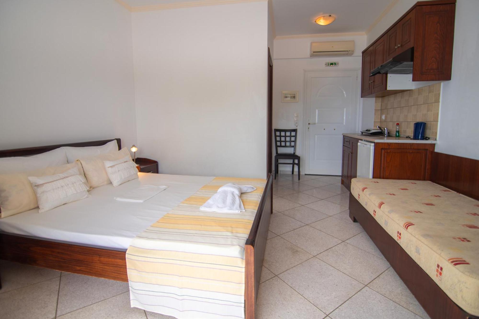 Hotelsunnybeachgr Pérdika Exterior foto